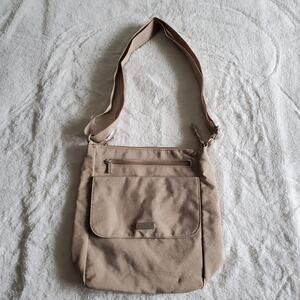 Baggallini Town Bagg MTW882B NWOT